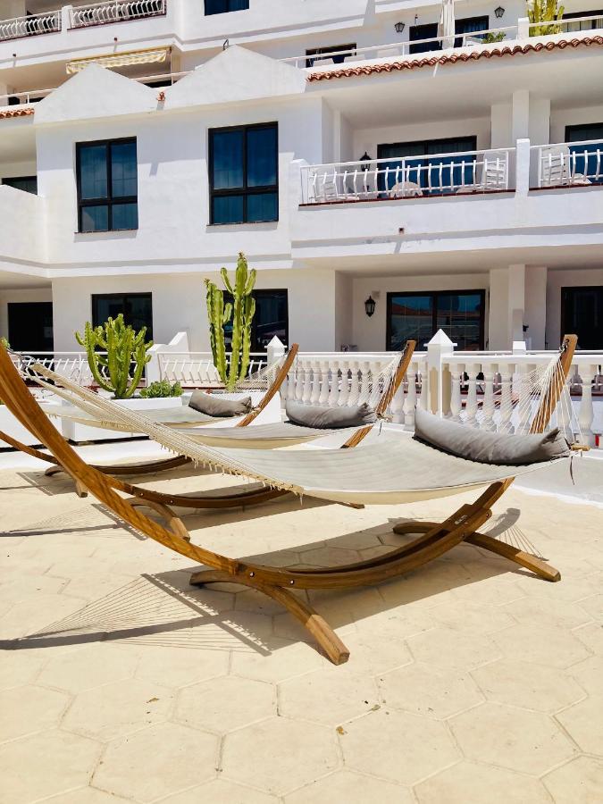 Apartment With Terrace And Pool, Los Cristianos ロスクリスティアーノス エクステリア 写真
