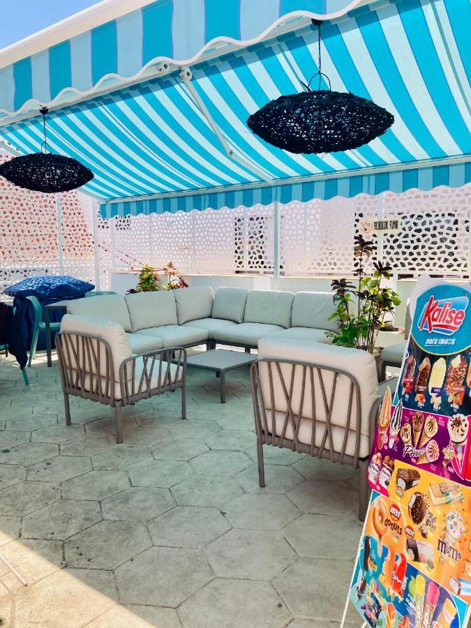 Apartment With Terrace And Pool, Los Cristianos ロスクリスティアーノス エクステリア 写真