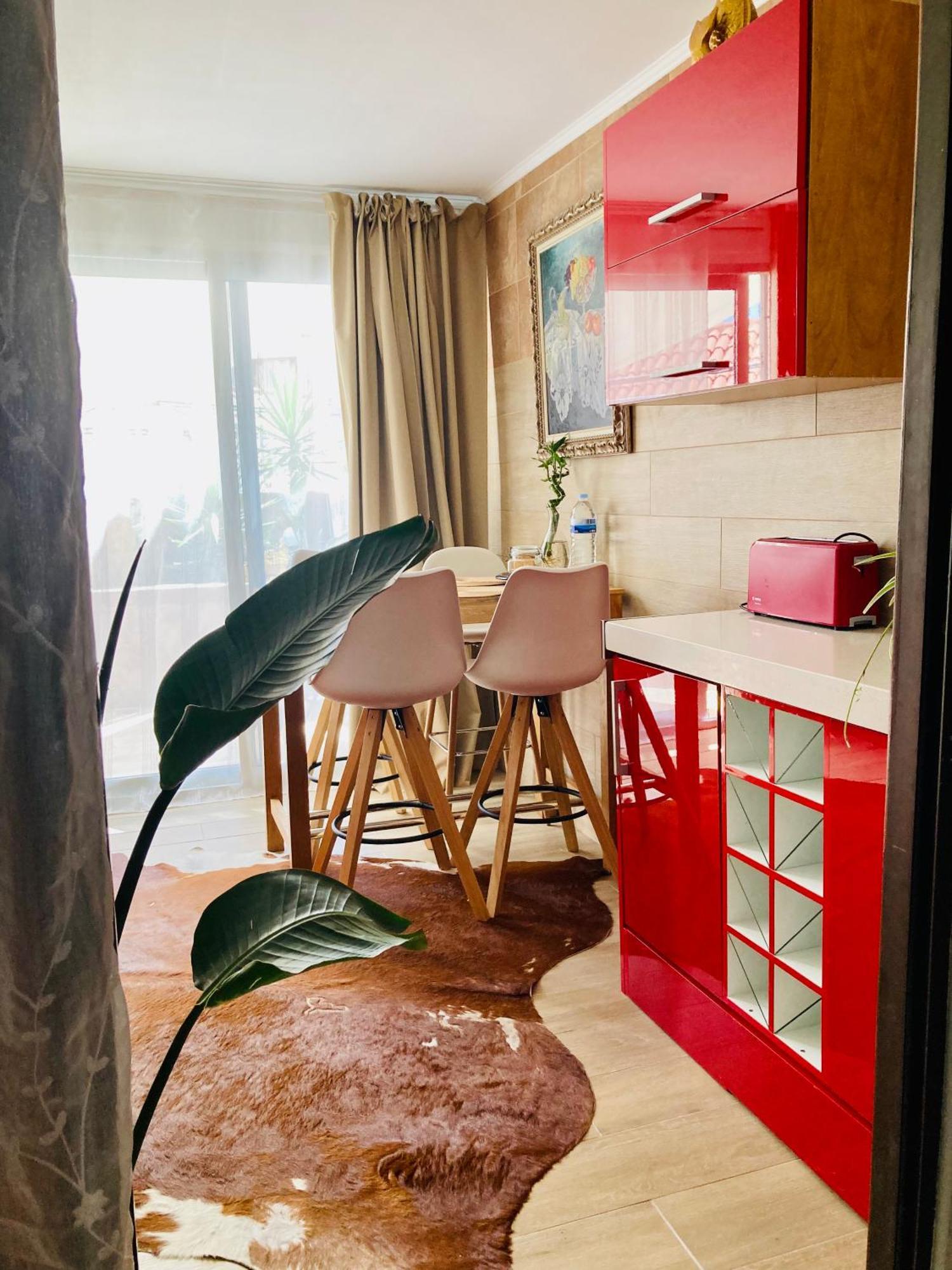 Apartment With Terrace And Pool, Los Cristianos ロスクリスティアーノス エクステリア 写真