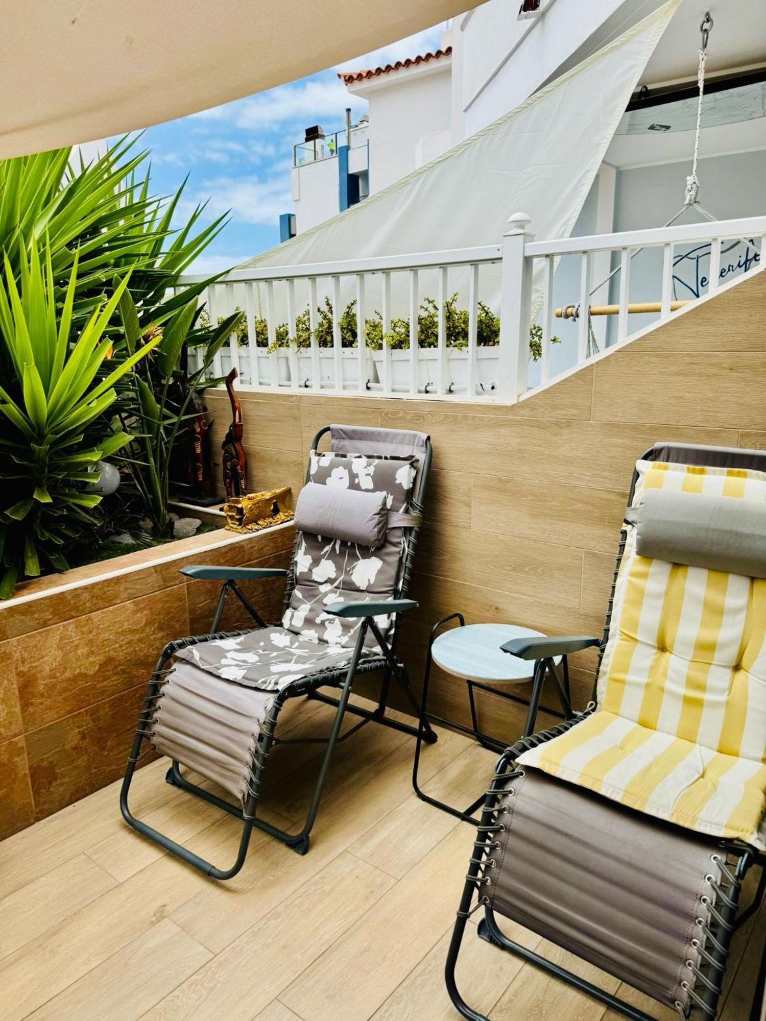 Apartment With Terrace And Pool, Los Cristianos ロスクリスティアーノス エクステリア 写真