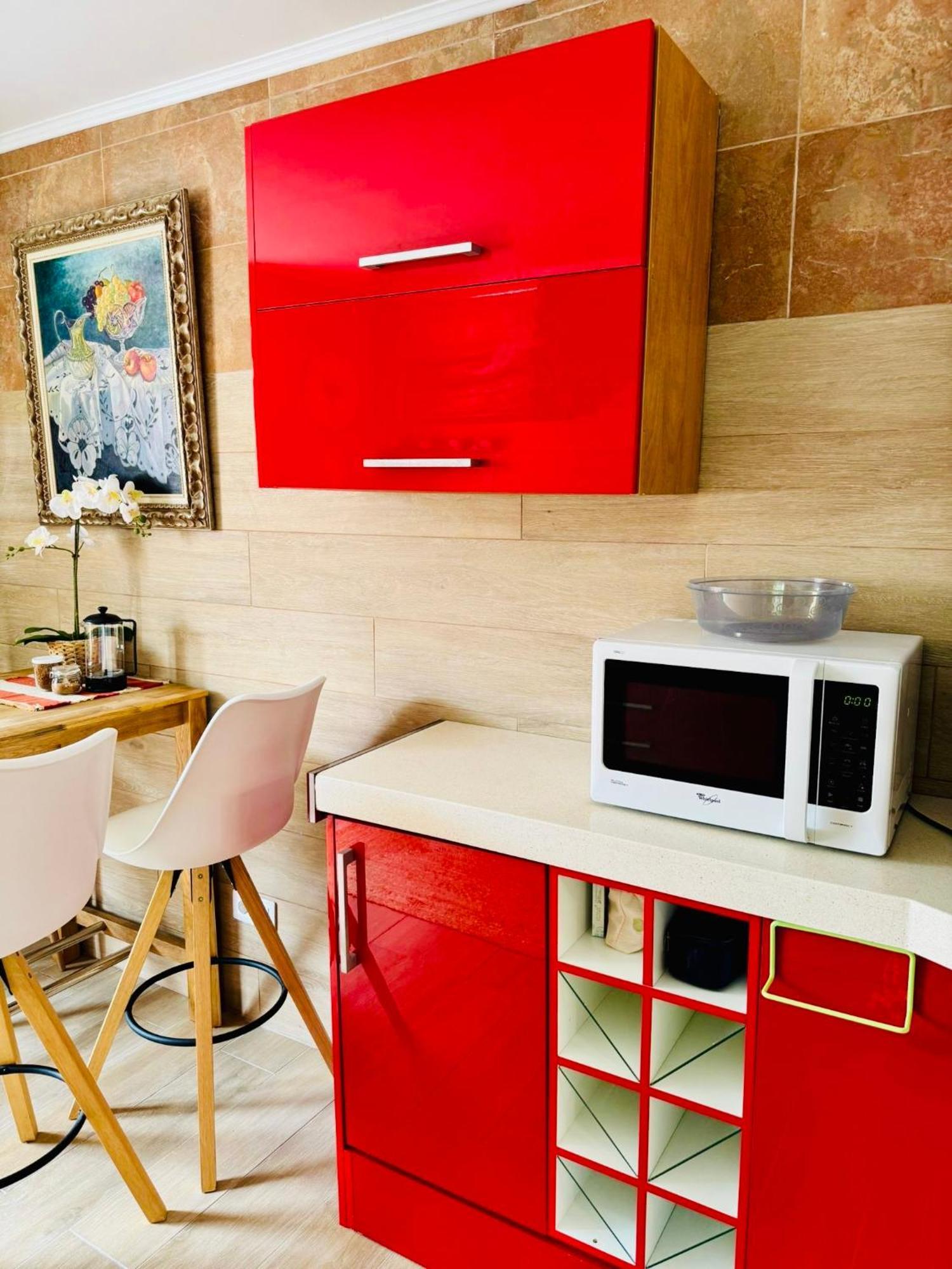 Apartment With Terrace And Pool, Los Cristianos ロスクリスティアーノス エクステリア 写真