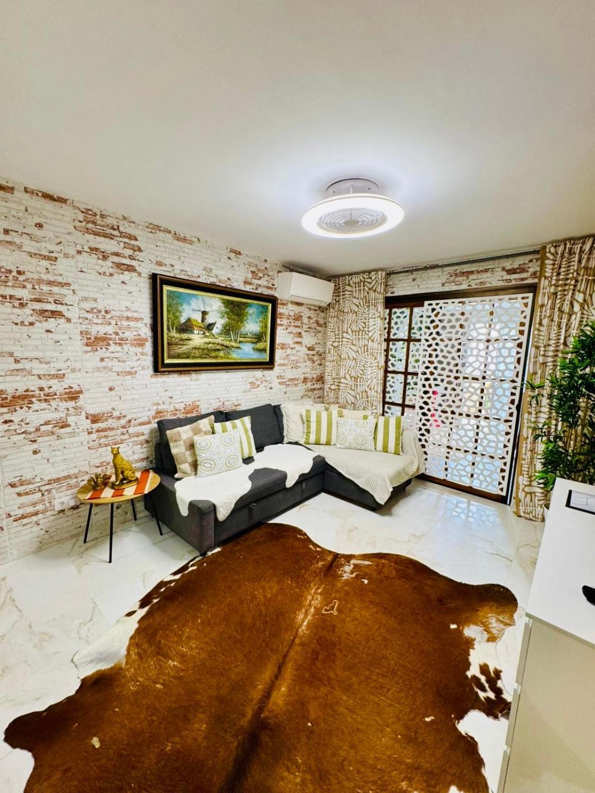 Apartment With Terrace And Pool, Los Cristianos ロスクリスティアーノス エクステリア 写真