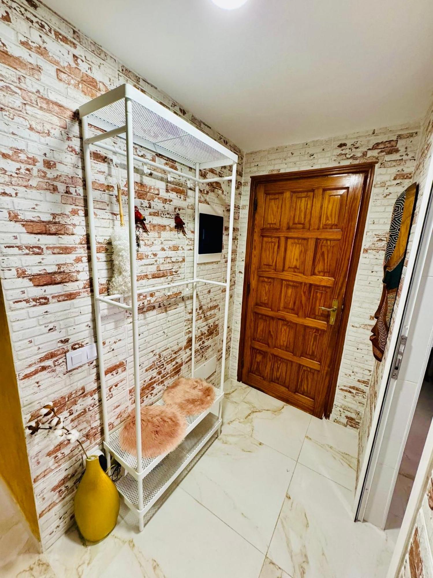 Apartment With Terrace And Pool, Los Cristianos ロスクリスティアーノス エクステリア 写真