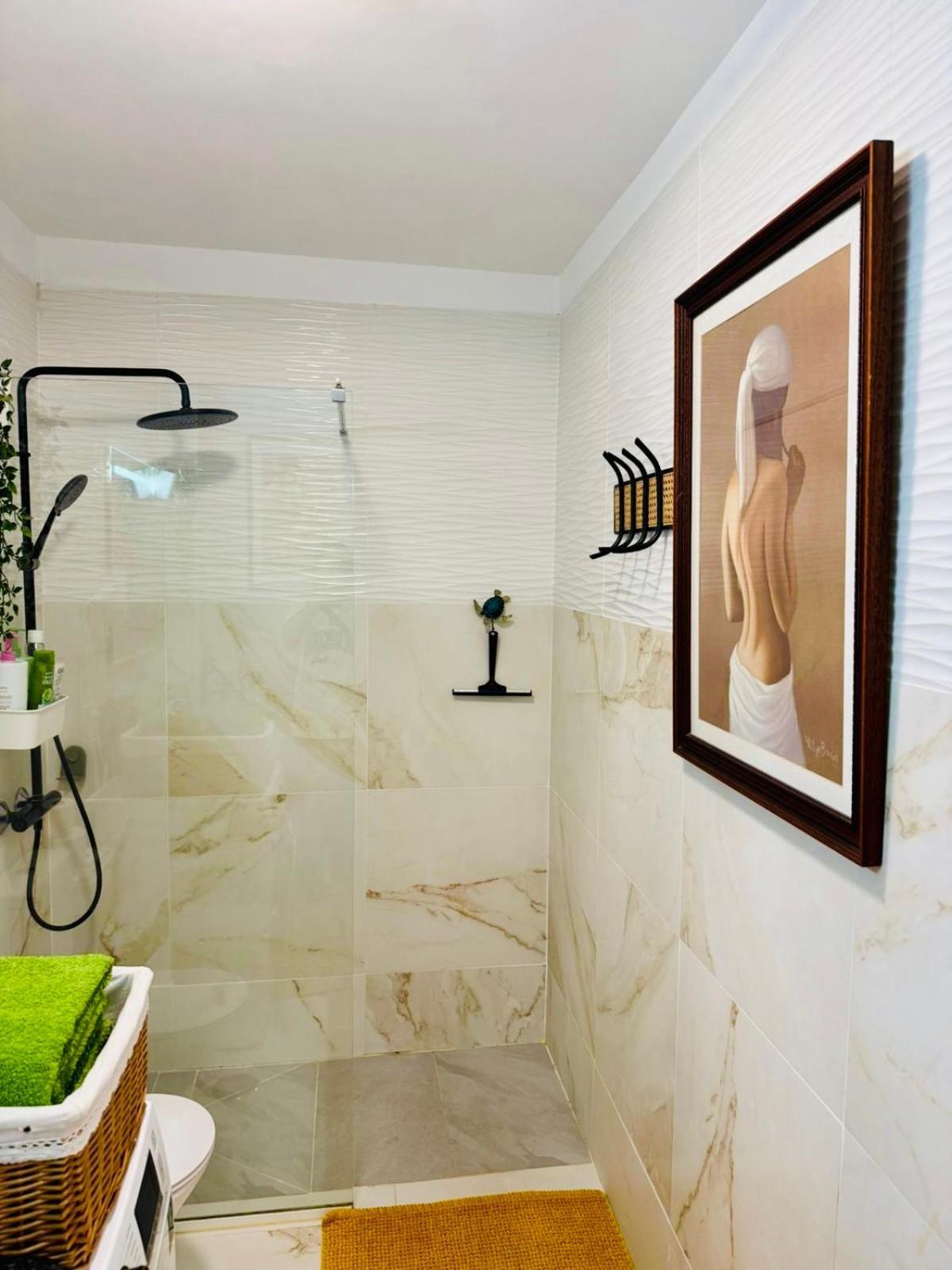Apartment With Terrace And Pool, Los Cristianos ロスクリスティアーノス エクステリア 写真