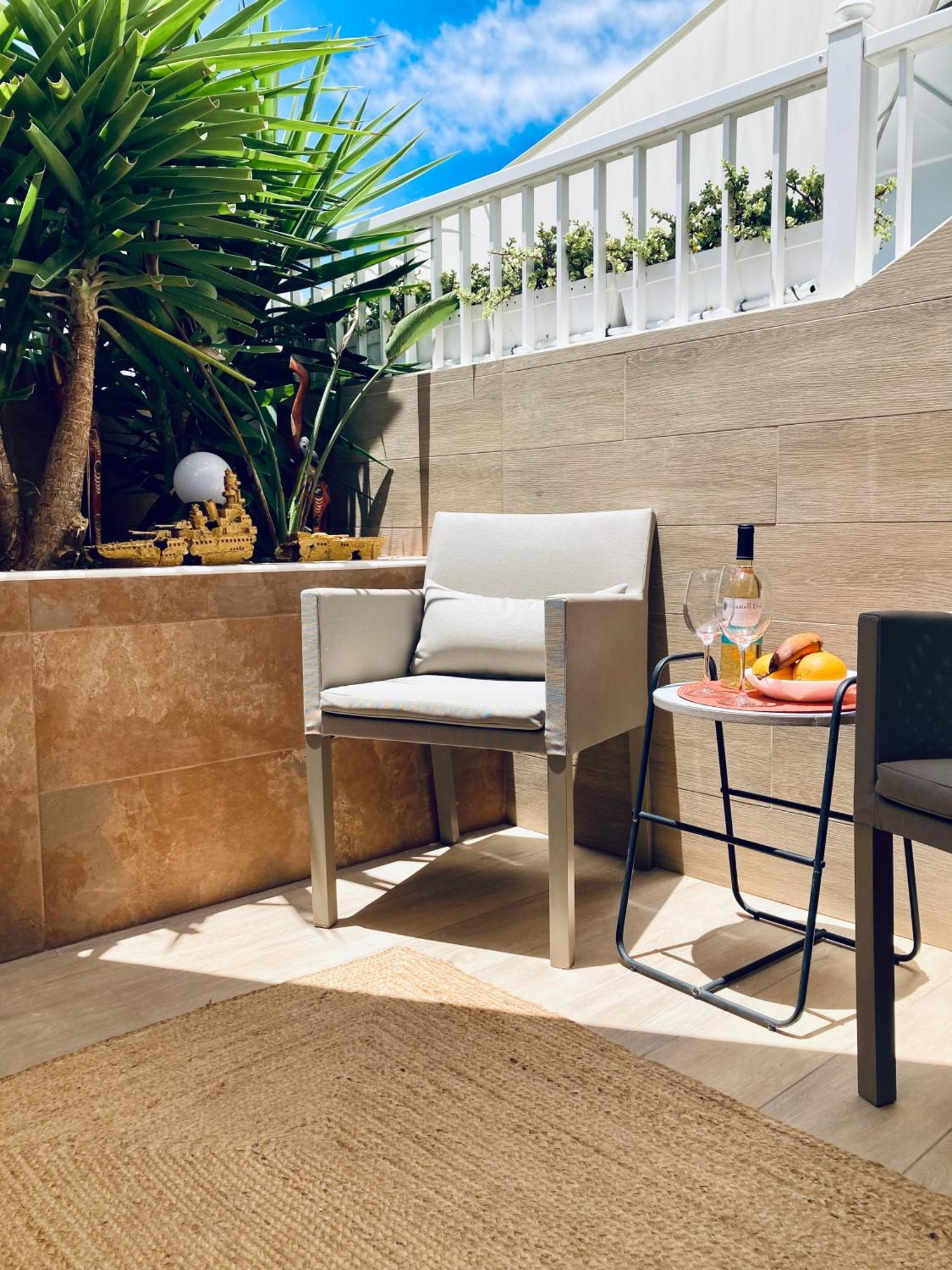 Apartment With Terrace And Pool, Los Cristianos ロスクリスティアーノス エクステリア 写真